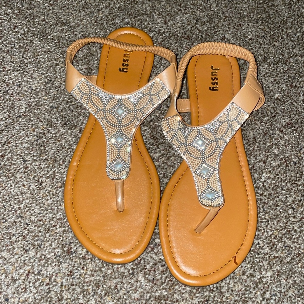 Cute summer sandals NEW